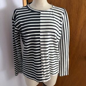 SACAI sz 2 M Striped Long Sleeve Tshirt Lace Back Navy Blue White